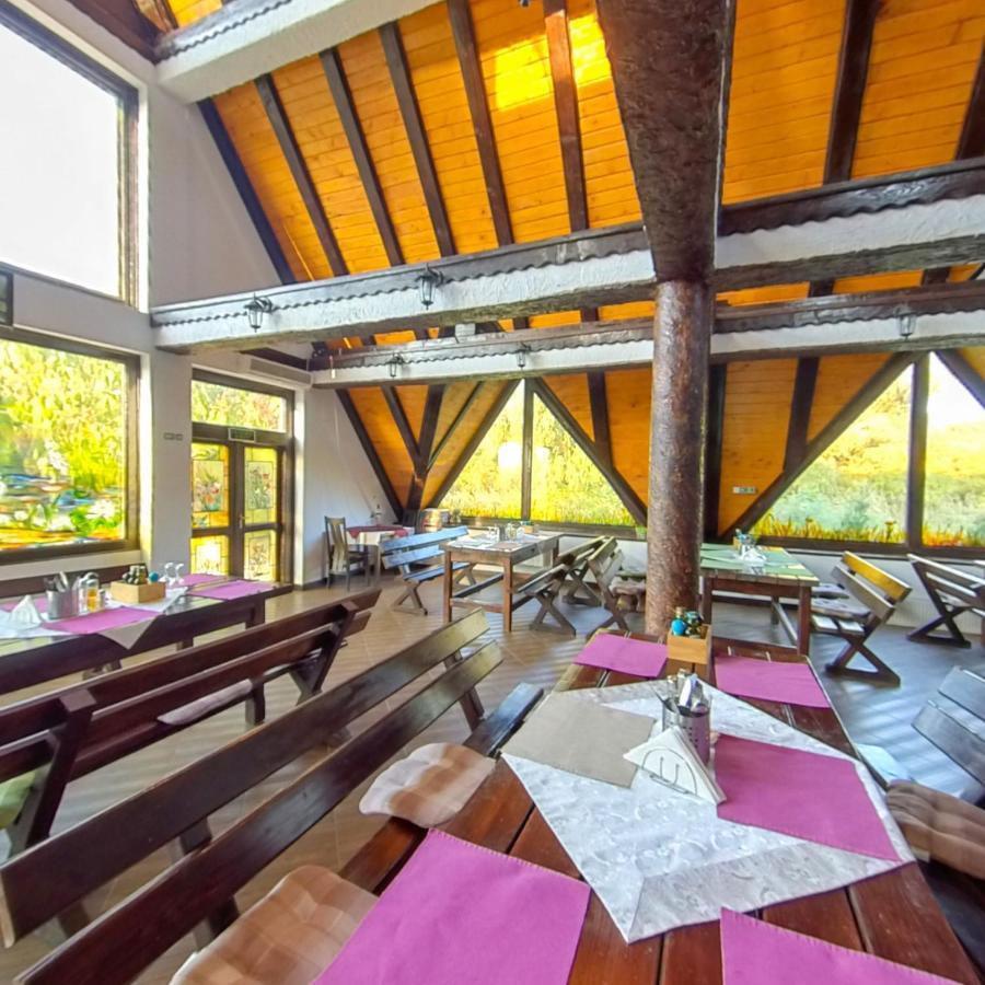 Delta Paradis Resort Murighiol Buitenkant foto